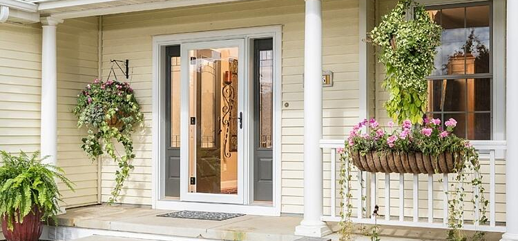 screen door installation in Merced